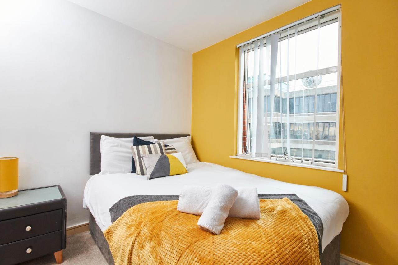 Stylish Manchester Gem - Sleeps 10! Exterior photo