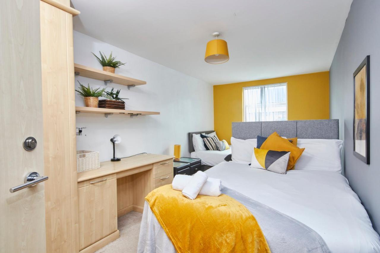Stylish Manchester Gem - Sleeps 10! Exterior photo