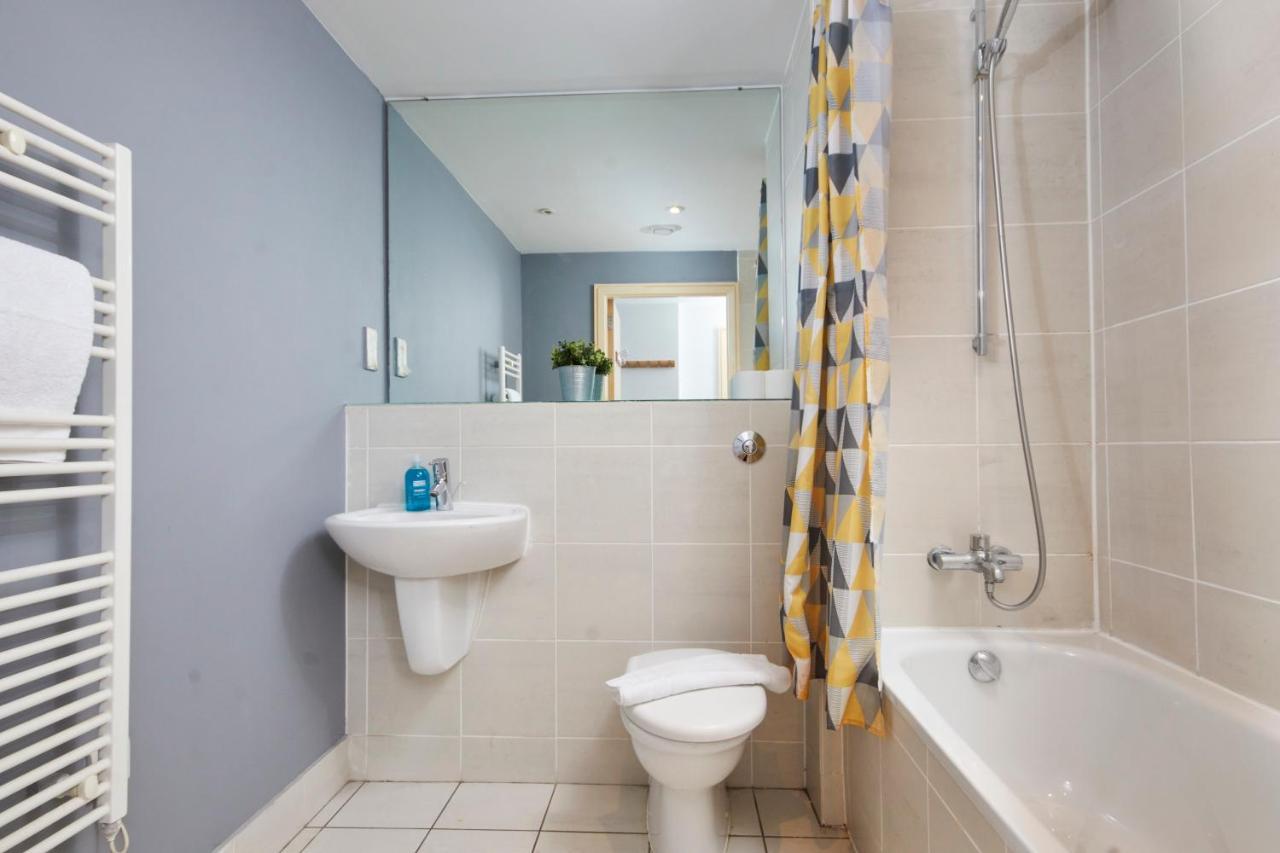 Stylish Manchester Gem - Sleeps 10! Exterior photo