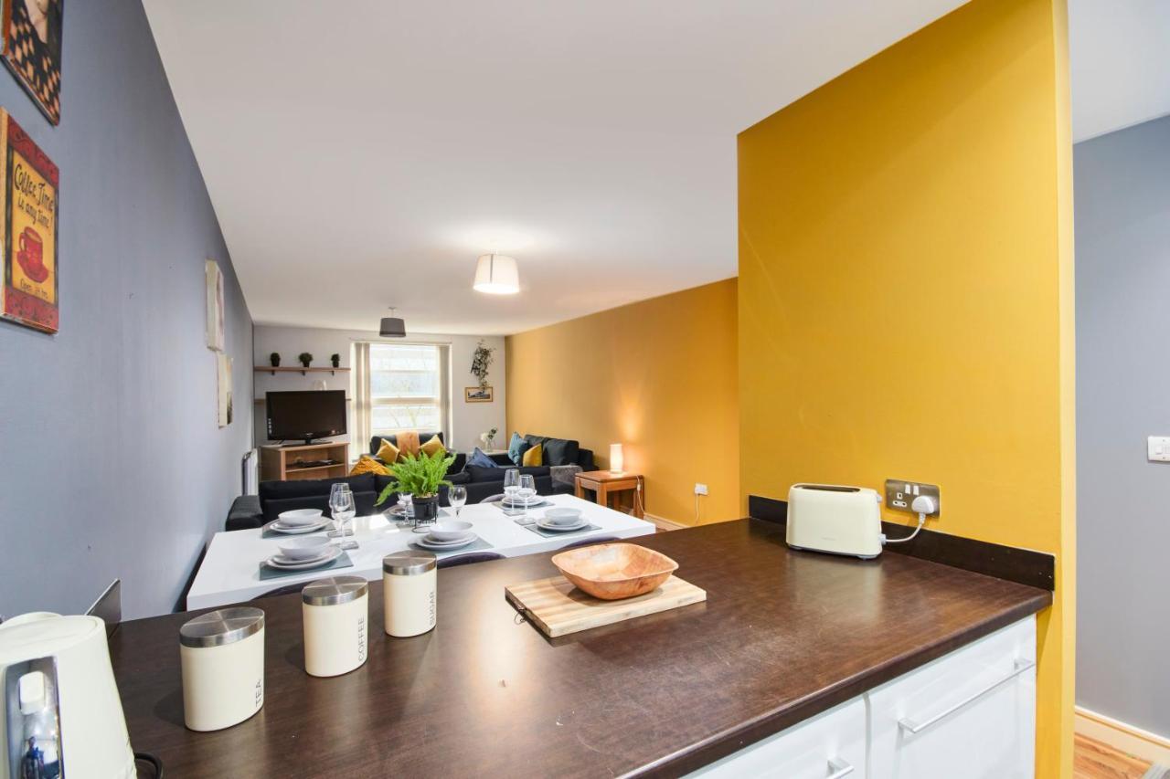 Stylish Manchester Gem - Sleeps 10! Exterior photo